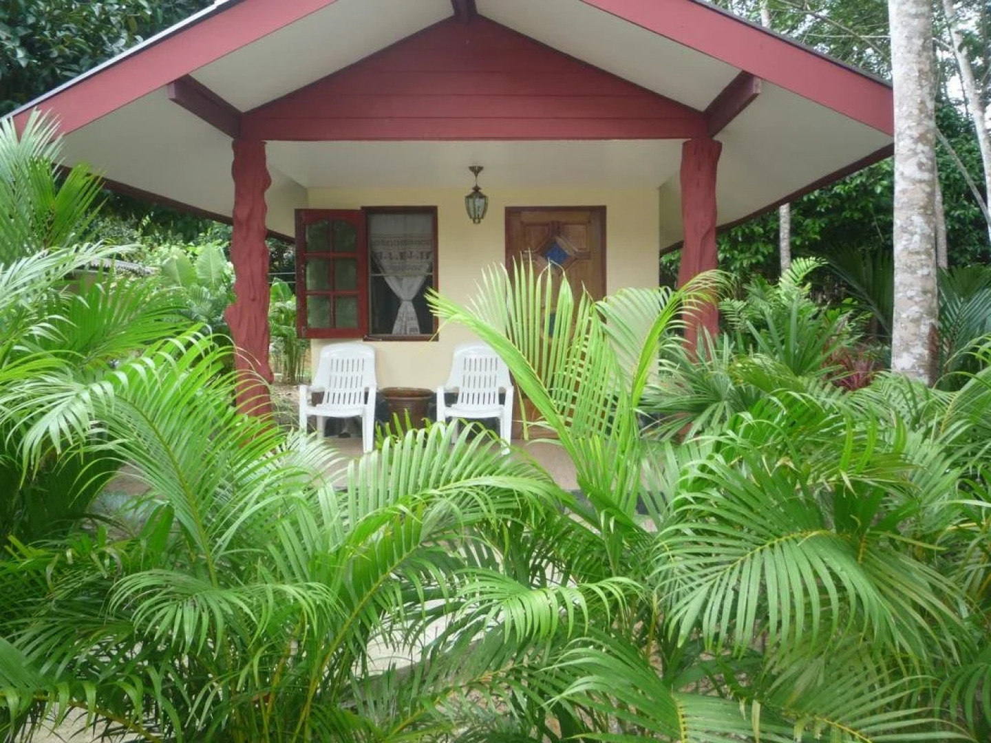 Khao Sok Holiday Resort