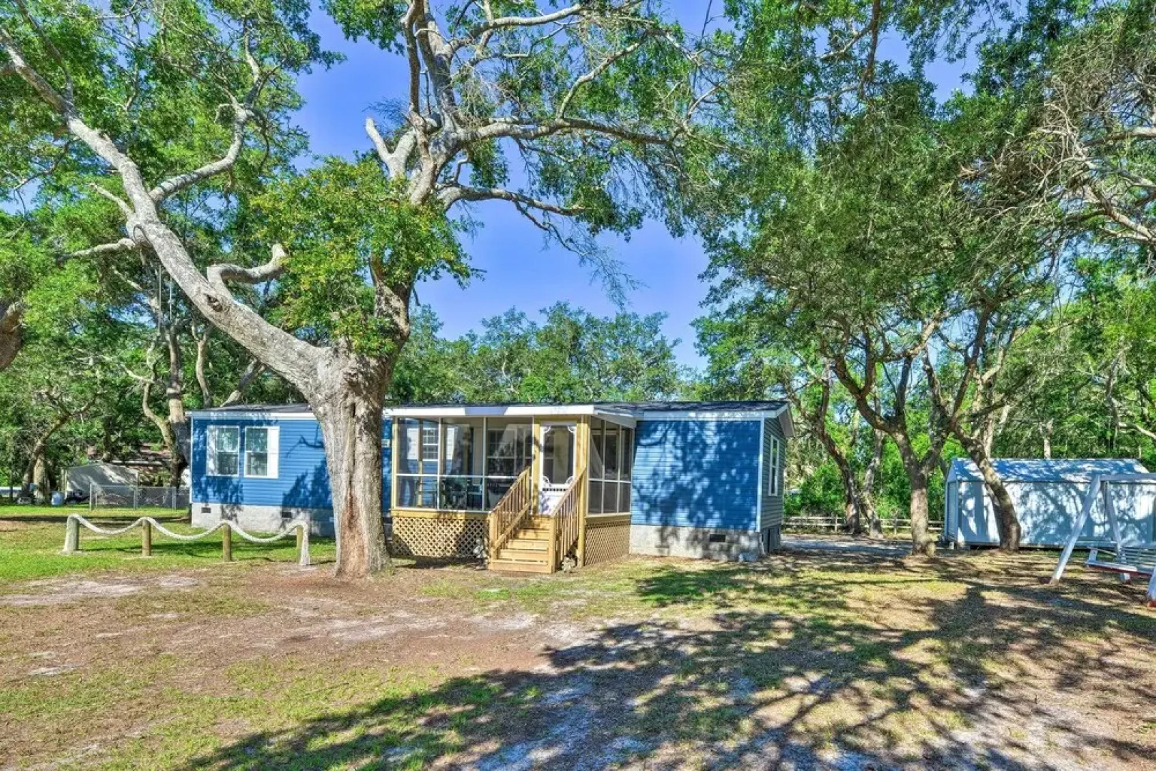 'pelican Place' Coastal Cottage Walk to Back Sound