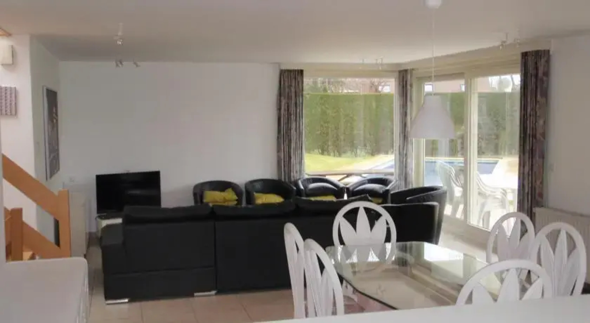 Home With Pool Oostduinkerke