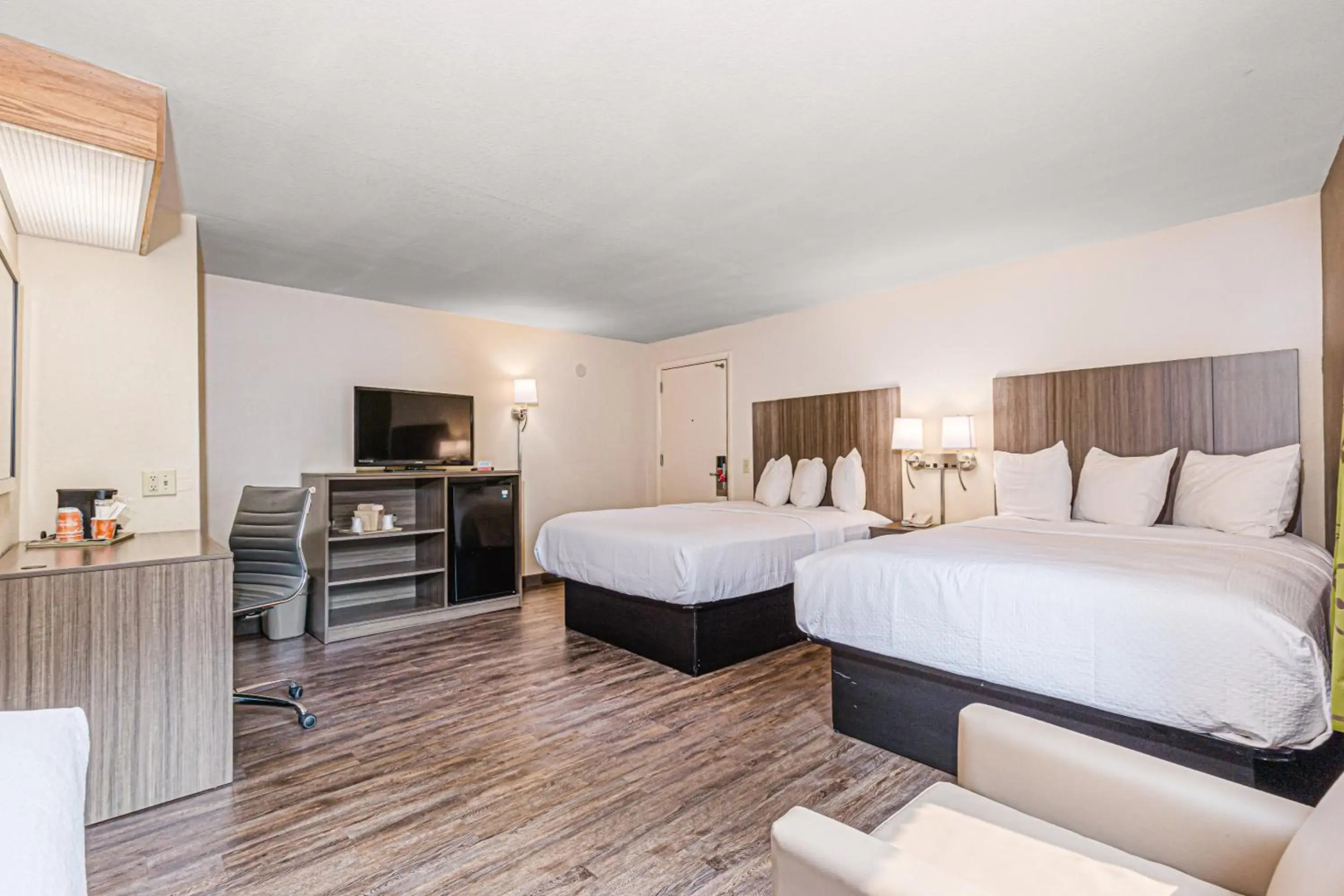 Econo Lodge Cherokee Near Island Park