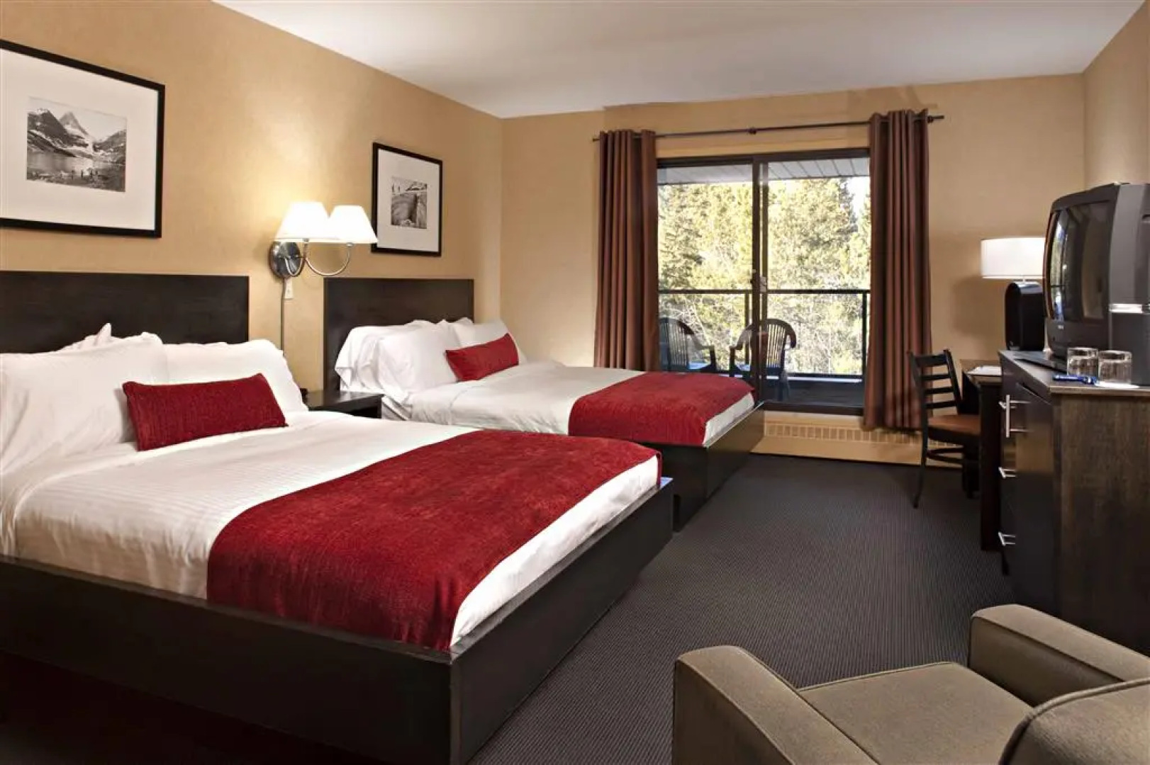 Mount Kidd Manor at Kananaskis