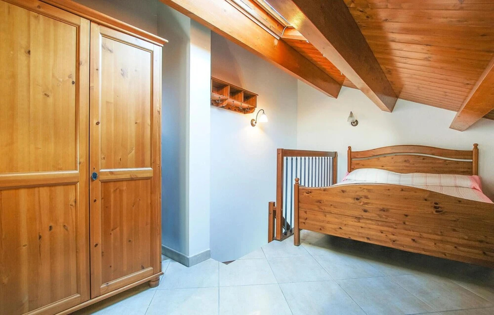 Stunning Home in Porto Recanati With Wifi and 3 Bedrooms