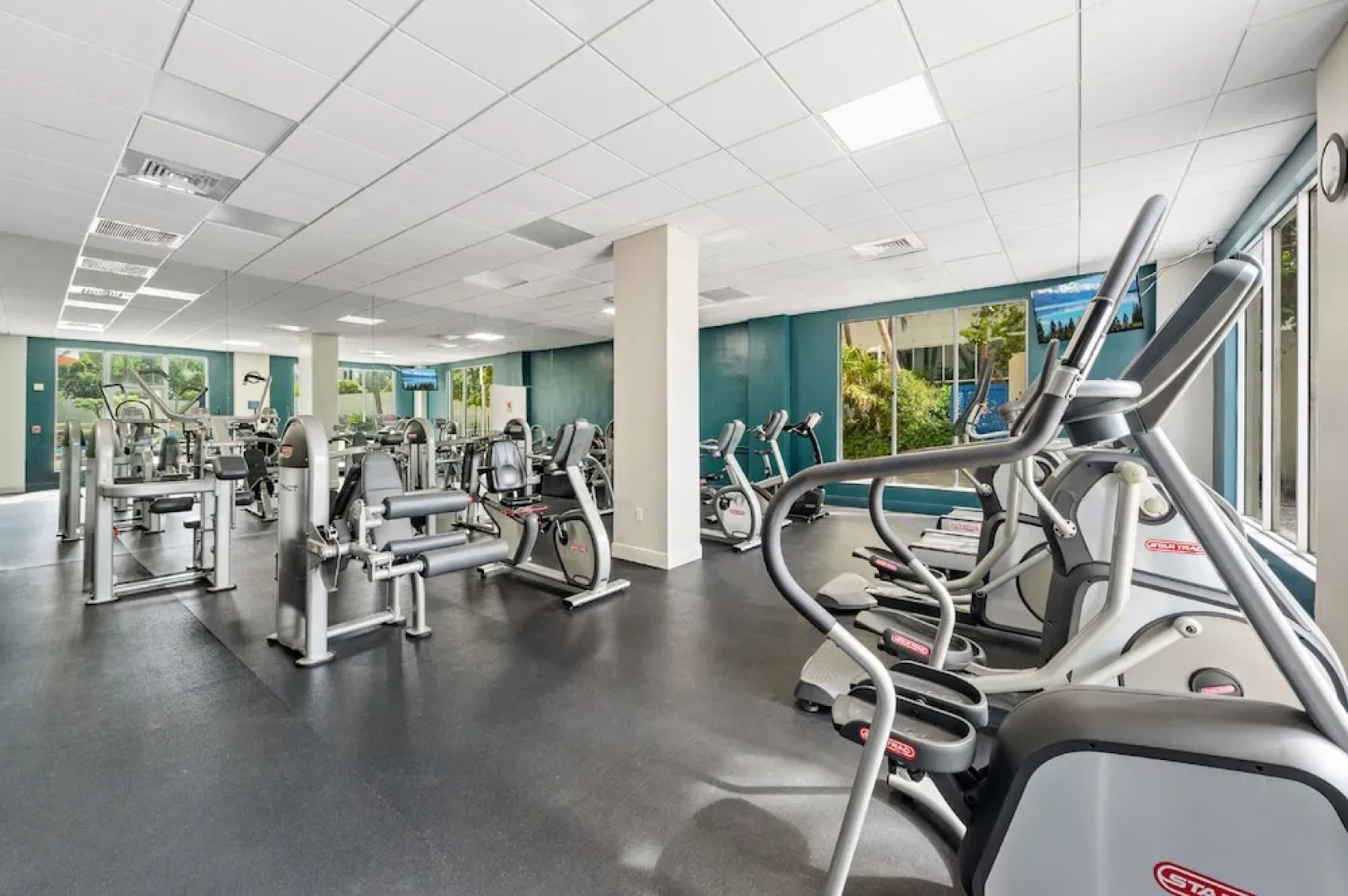 Sian Oceanfront Condos