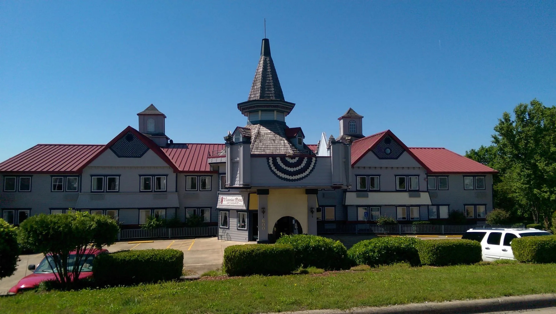 Victorian Palace Hotel