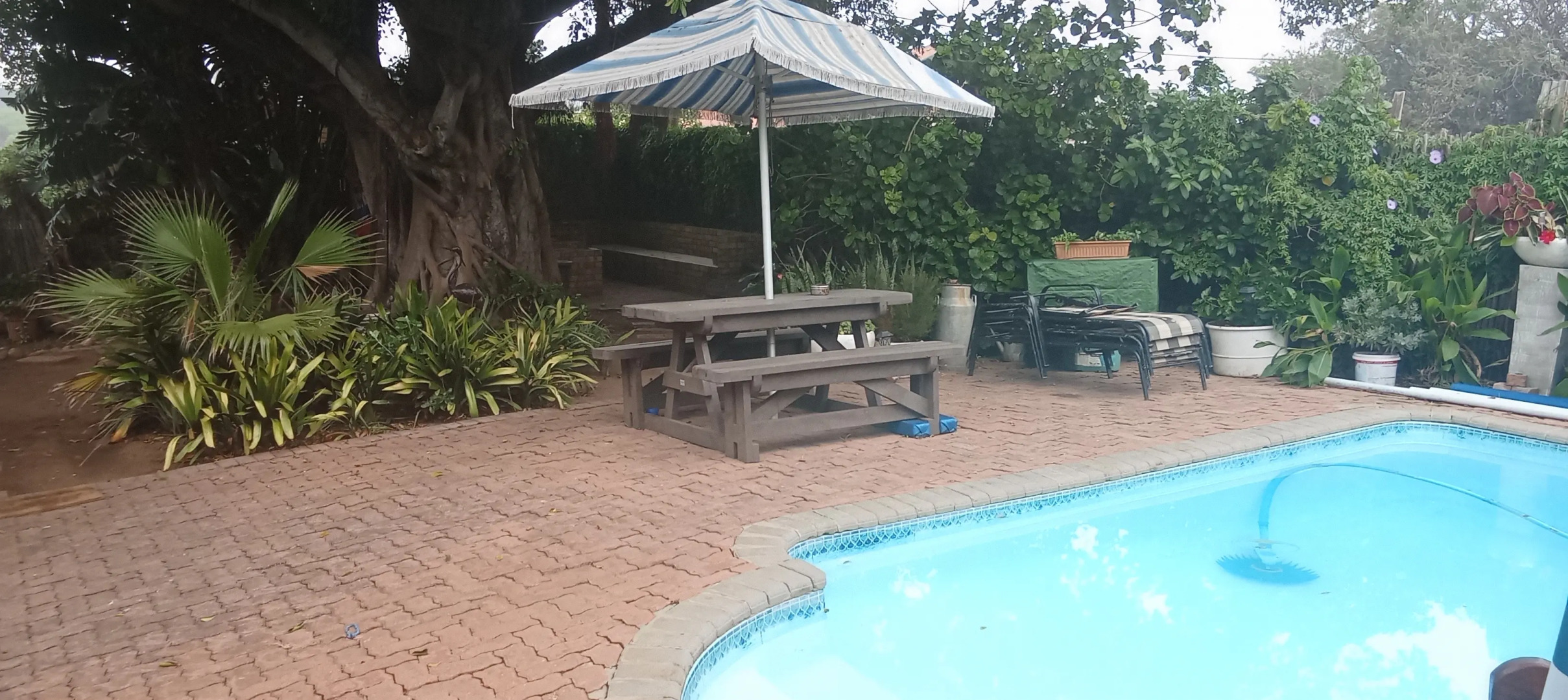 Aquarius Bed And Breakfast