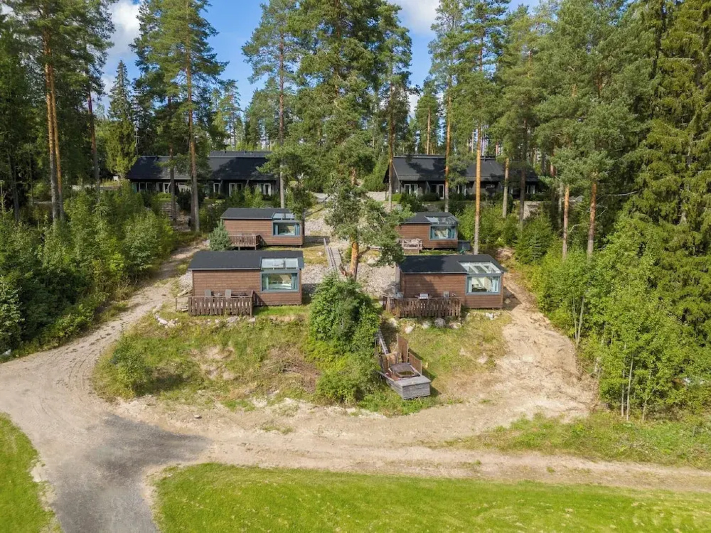 Private & Cozy Suite with lake views