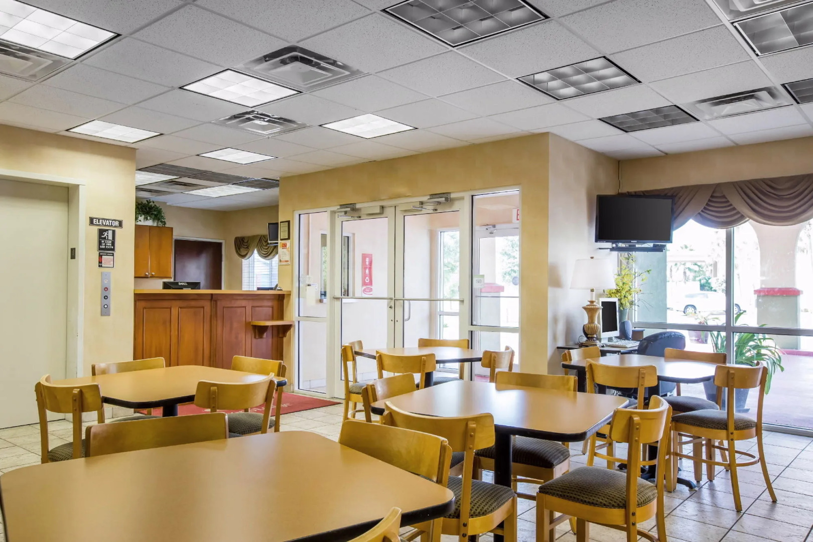 Econo Lodge Valdosta Mall Area