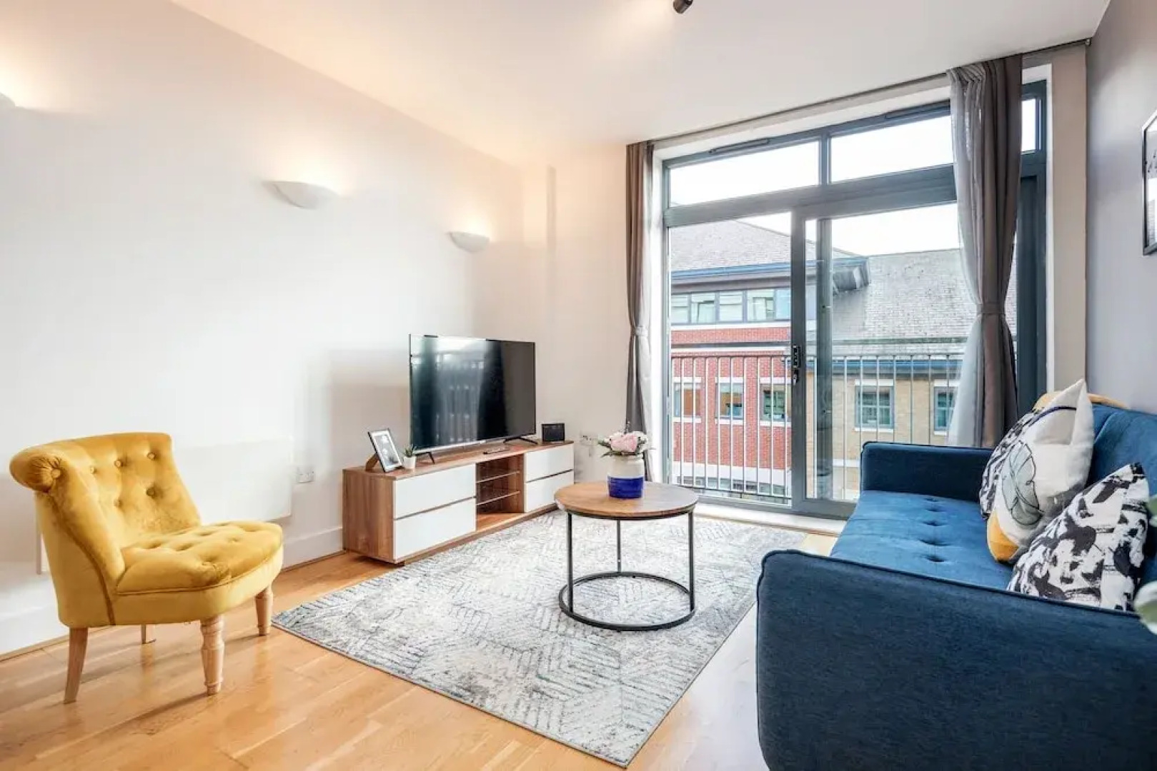 Cloud9stayz at The Charles 01 & 02