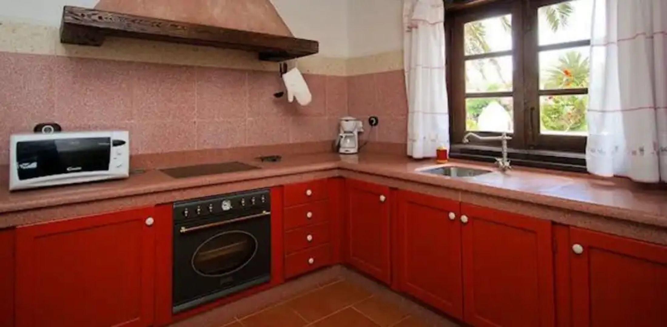 Villa - 3 Bedrooms with Pool - 103087