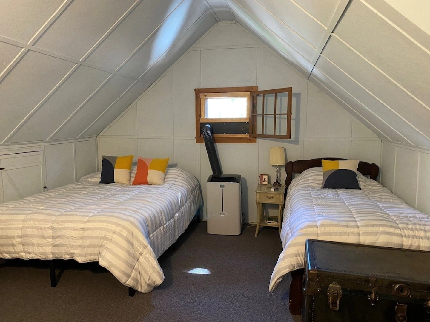 The Nest 4 Bedroom Cabin by Redawning