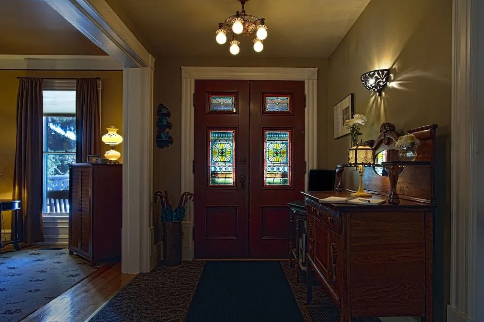 Ash Street Inn