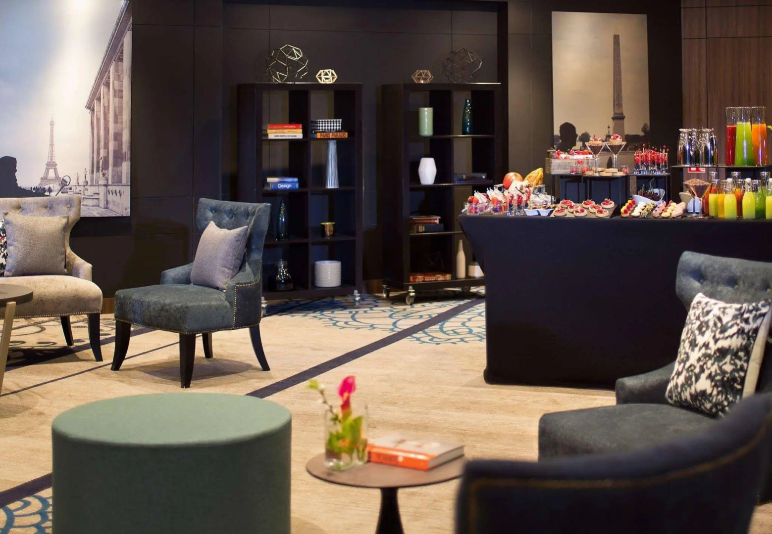 Renaissance Paris La Defense Hotel