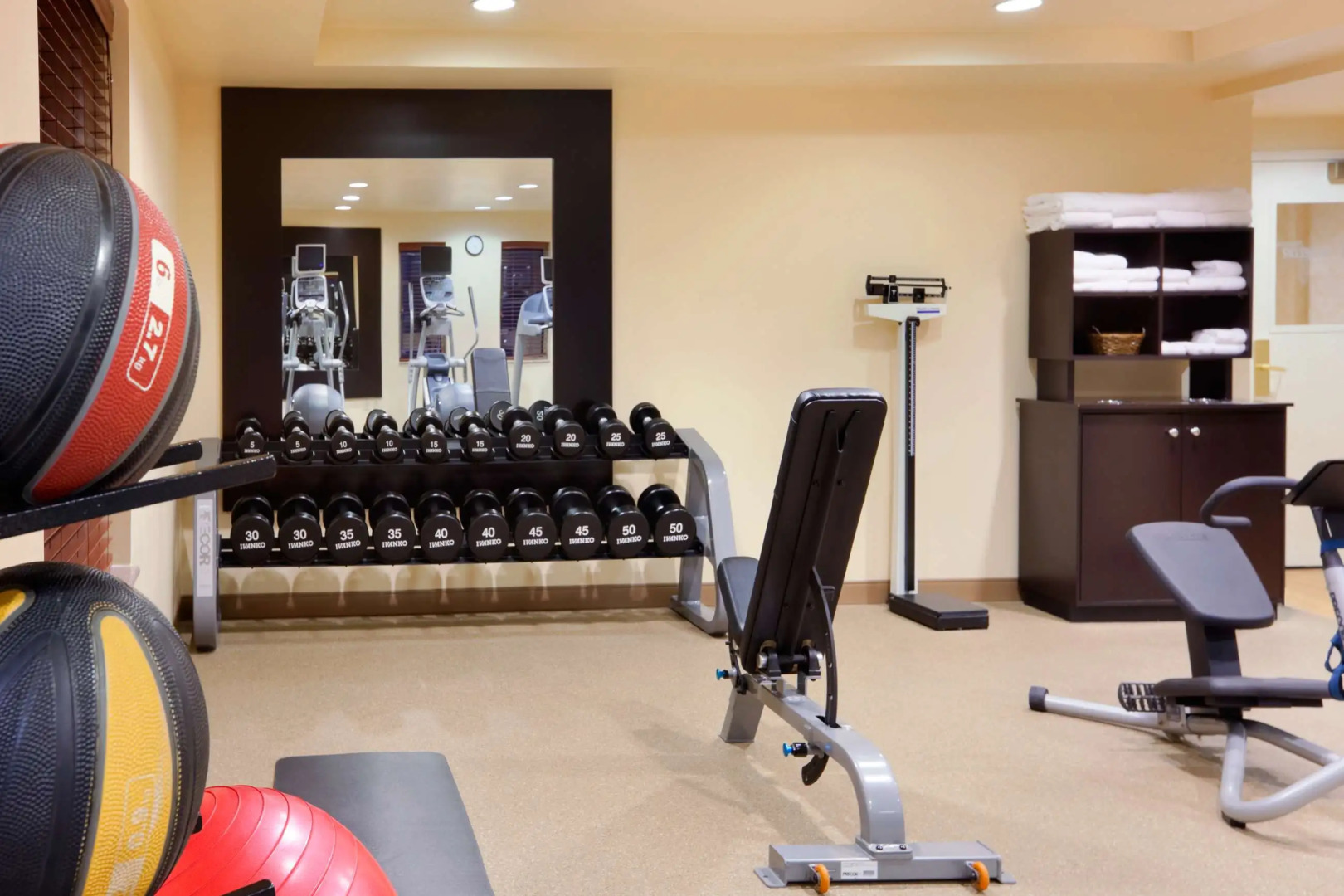 Homewood Suites by Hilton Edgewater