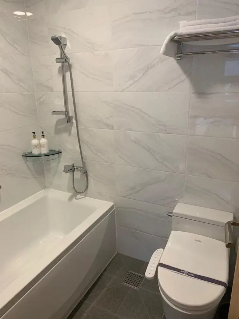 Mungang Sulfur Hot Springs