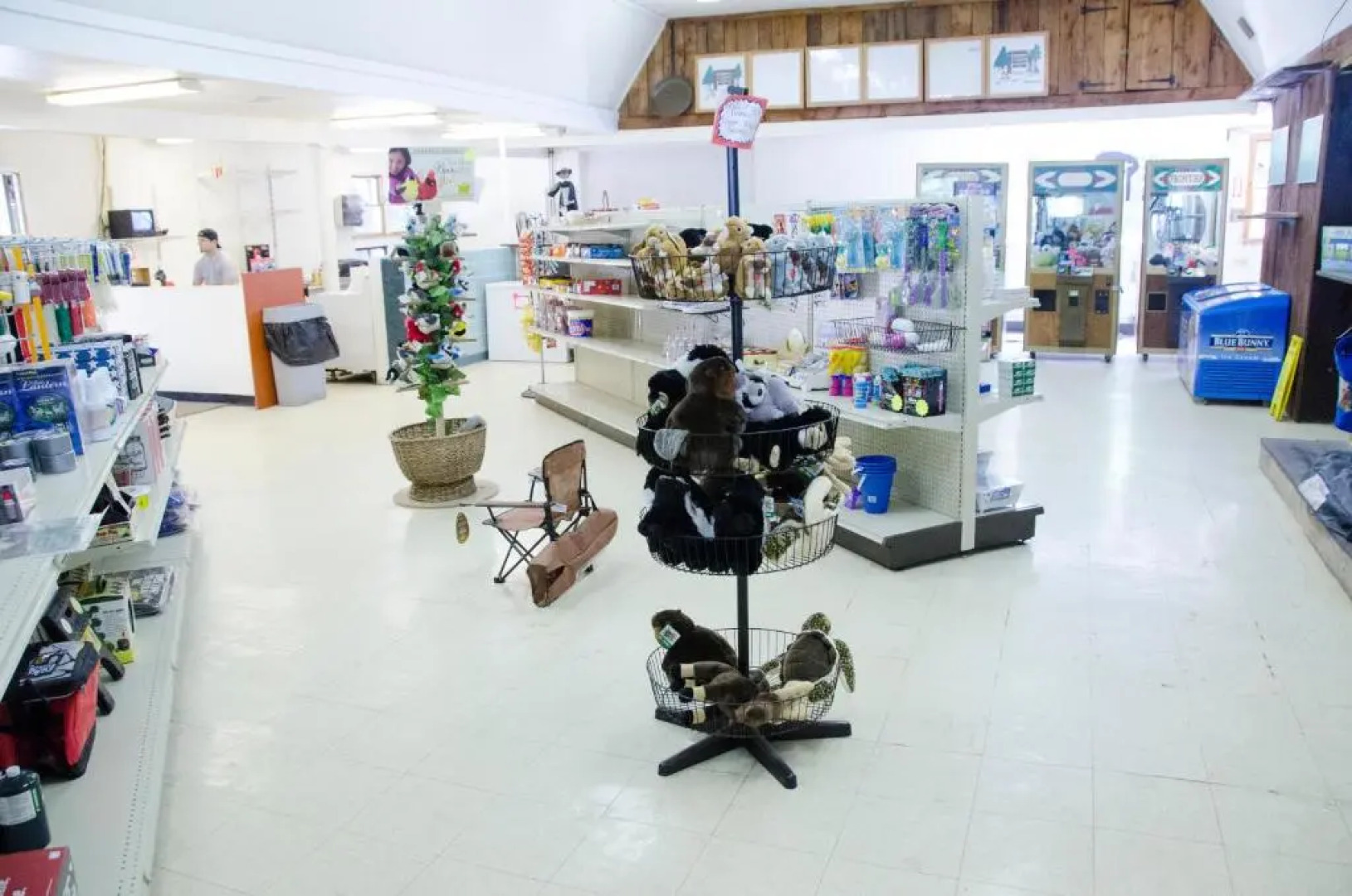 Tuxbury Pond Camping Resort Tiny House Henry