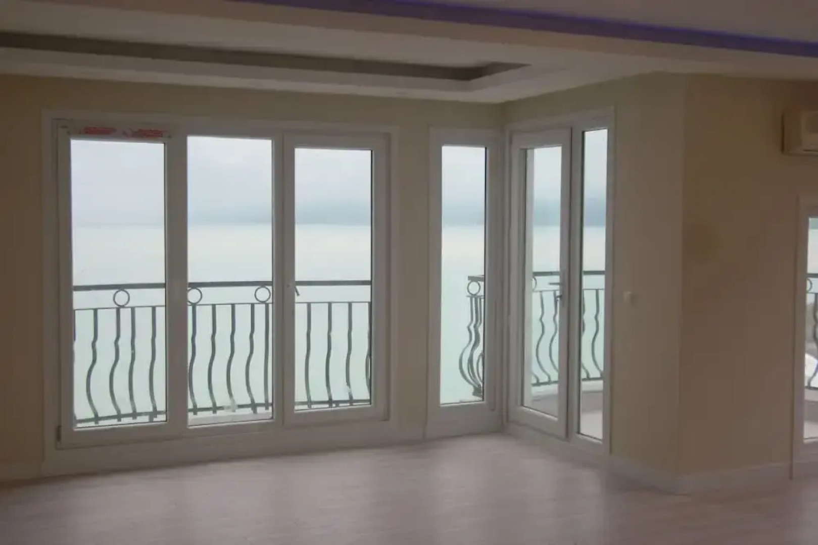 White Palace Residence