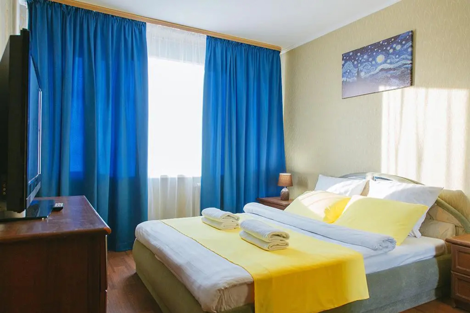 Пять Звёзд на Юбилейной 3