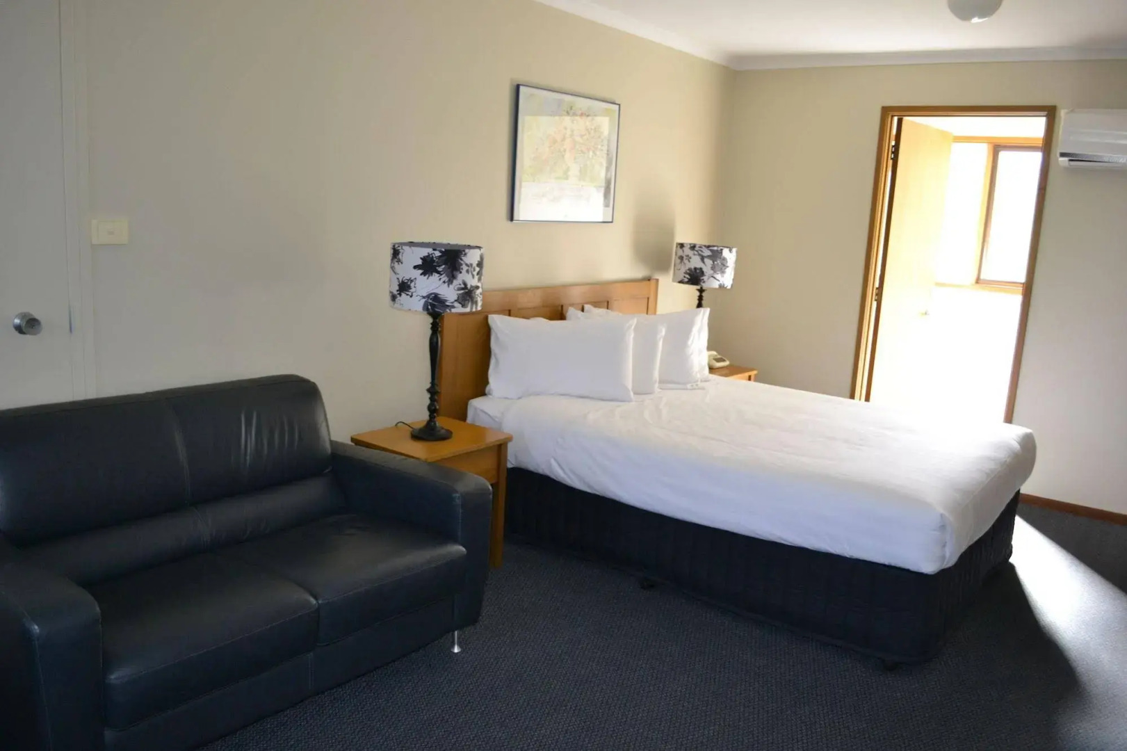 Lightkeepers Inn Motel