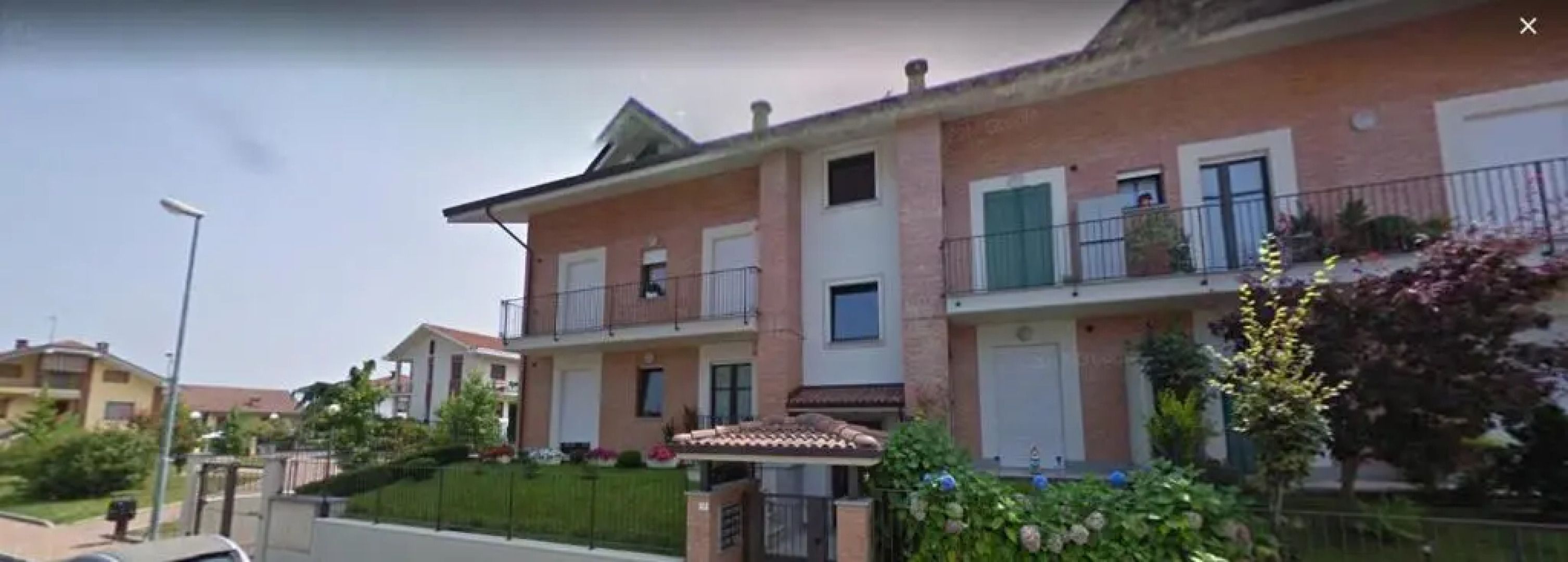 Appartamento nuovo con cucina ai piedi del Monviso