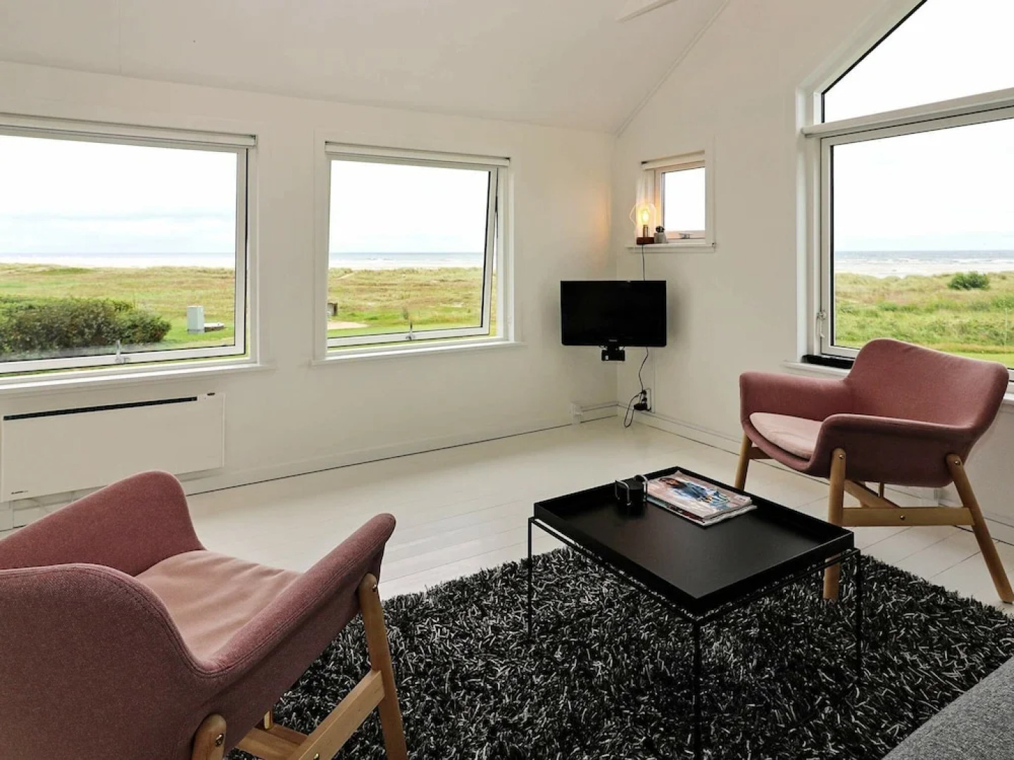 Spacious Apartment for 6 in Hadsund