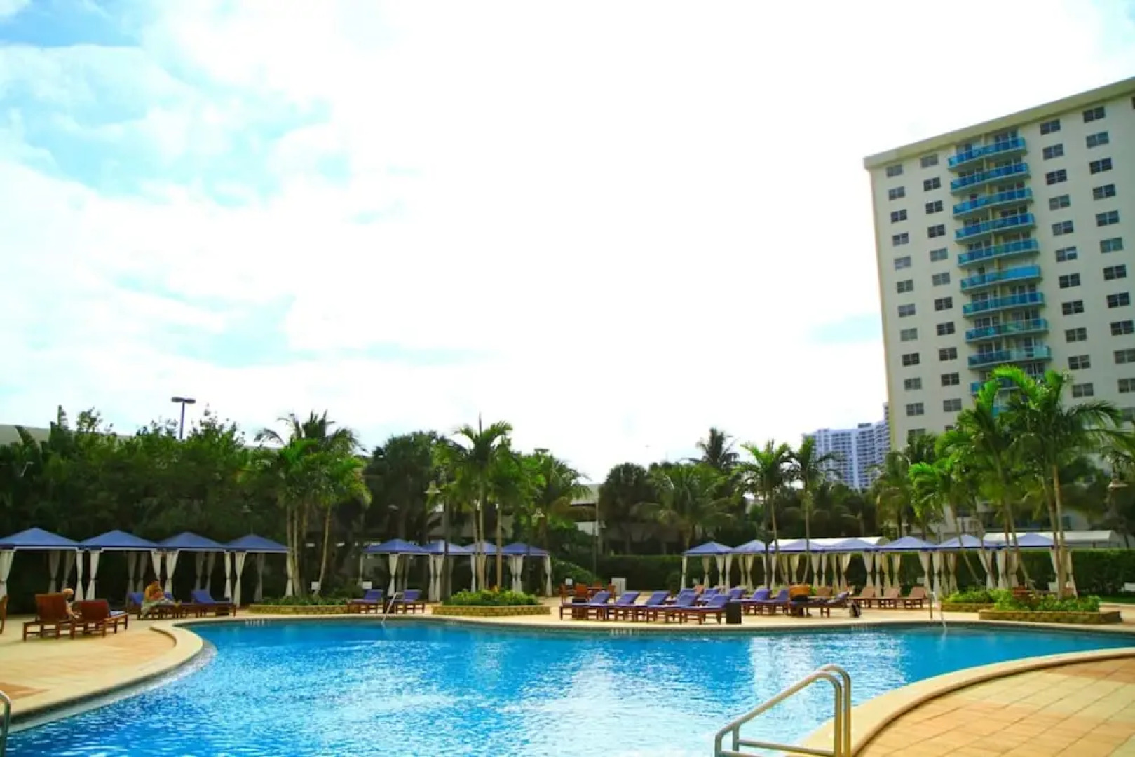 Sunny Isles One-bedroom