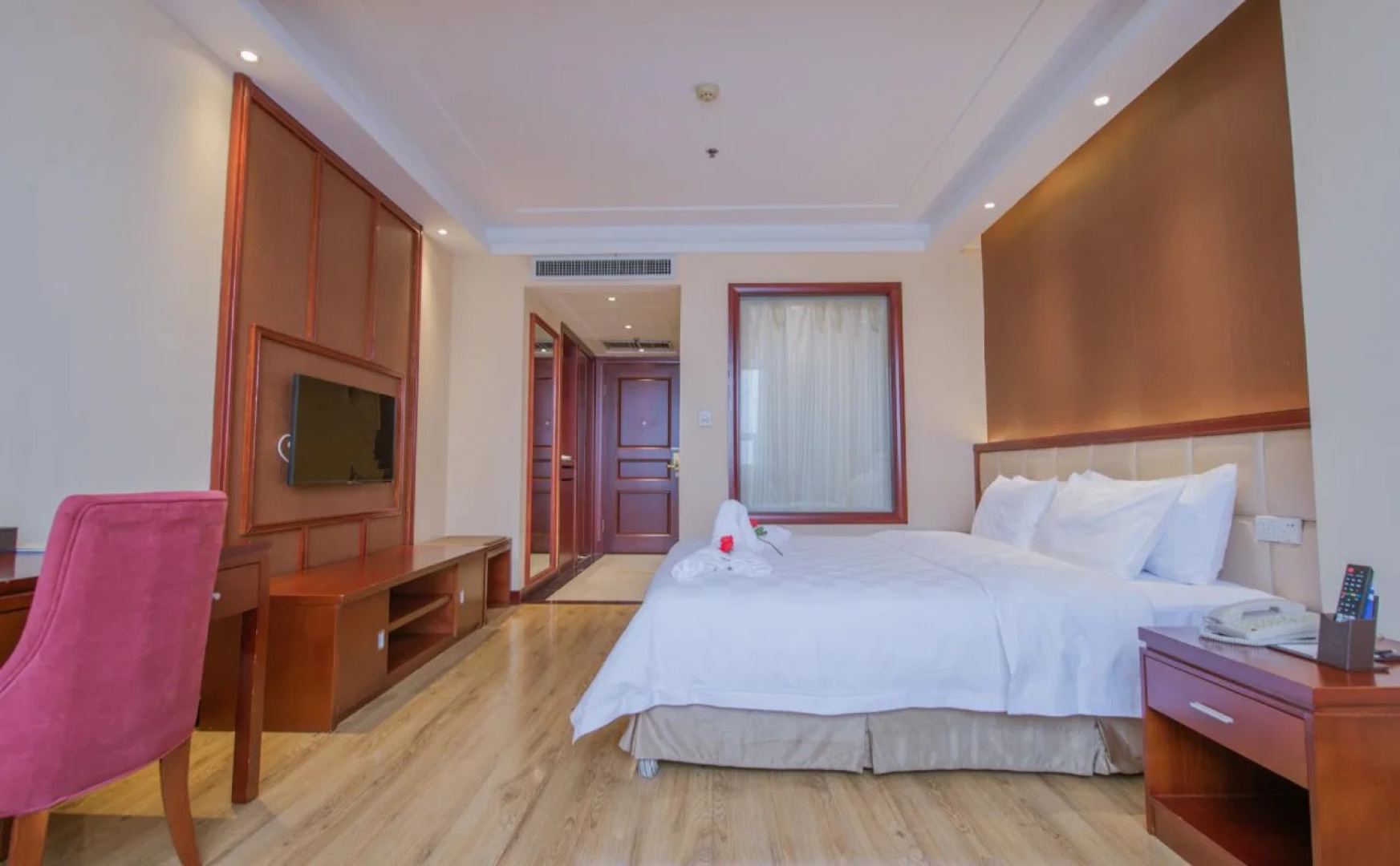 Linyi Blue Horizon International Hotel