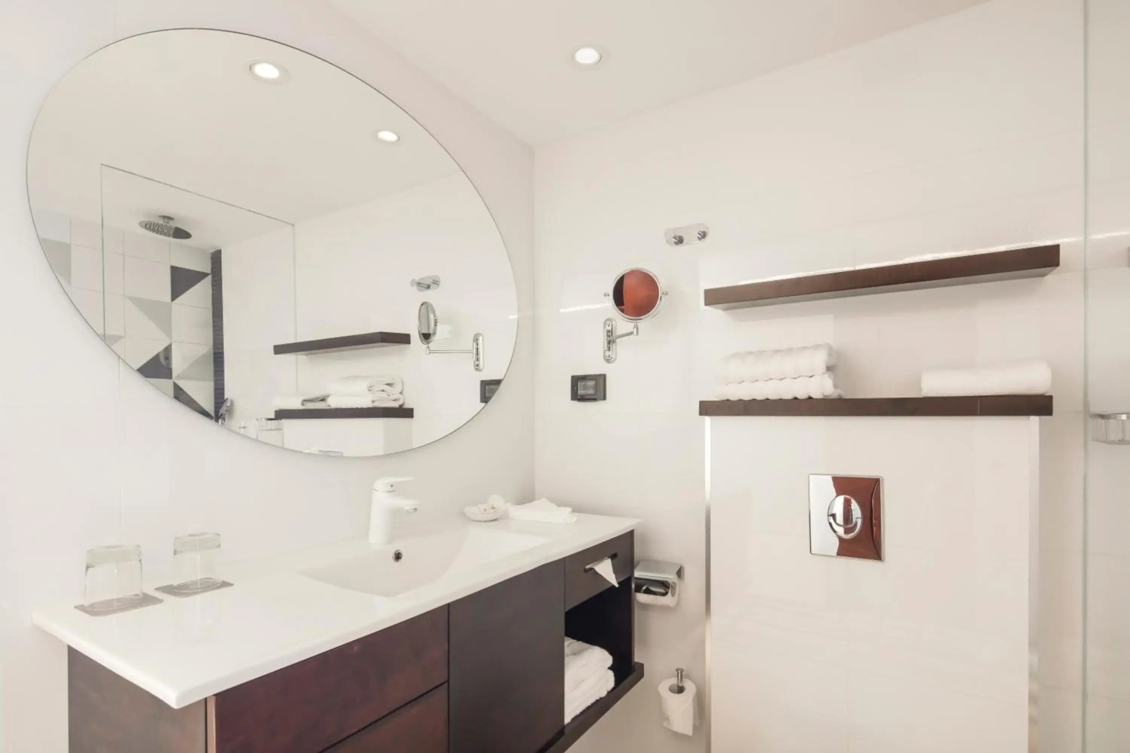 Renaissance Tel Aviv