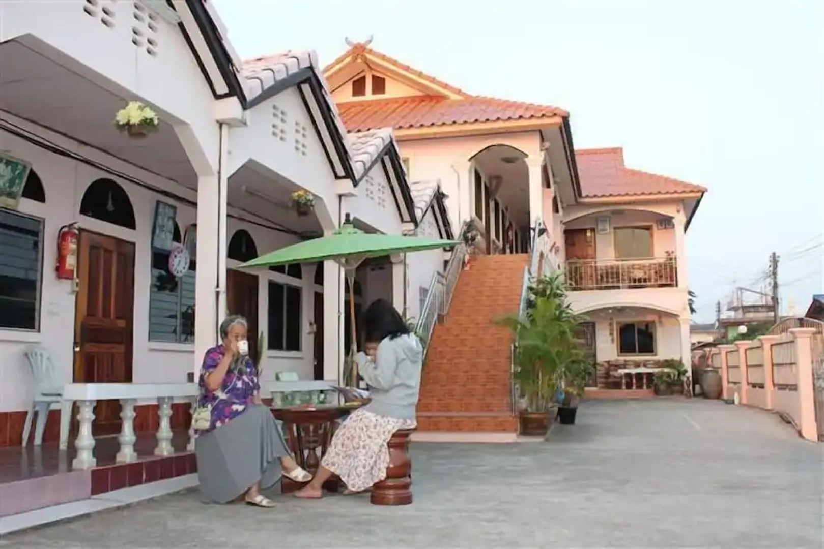 Santhong Rimkhong Hotel
