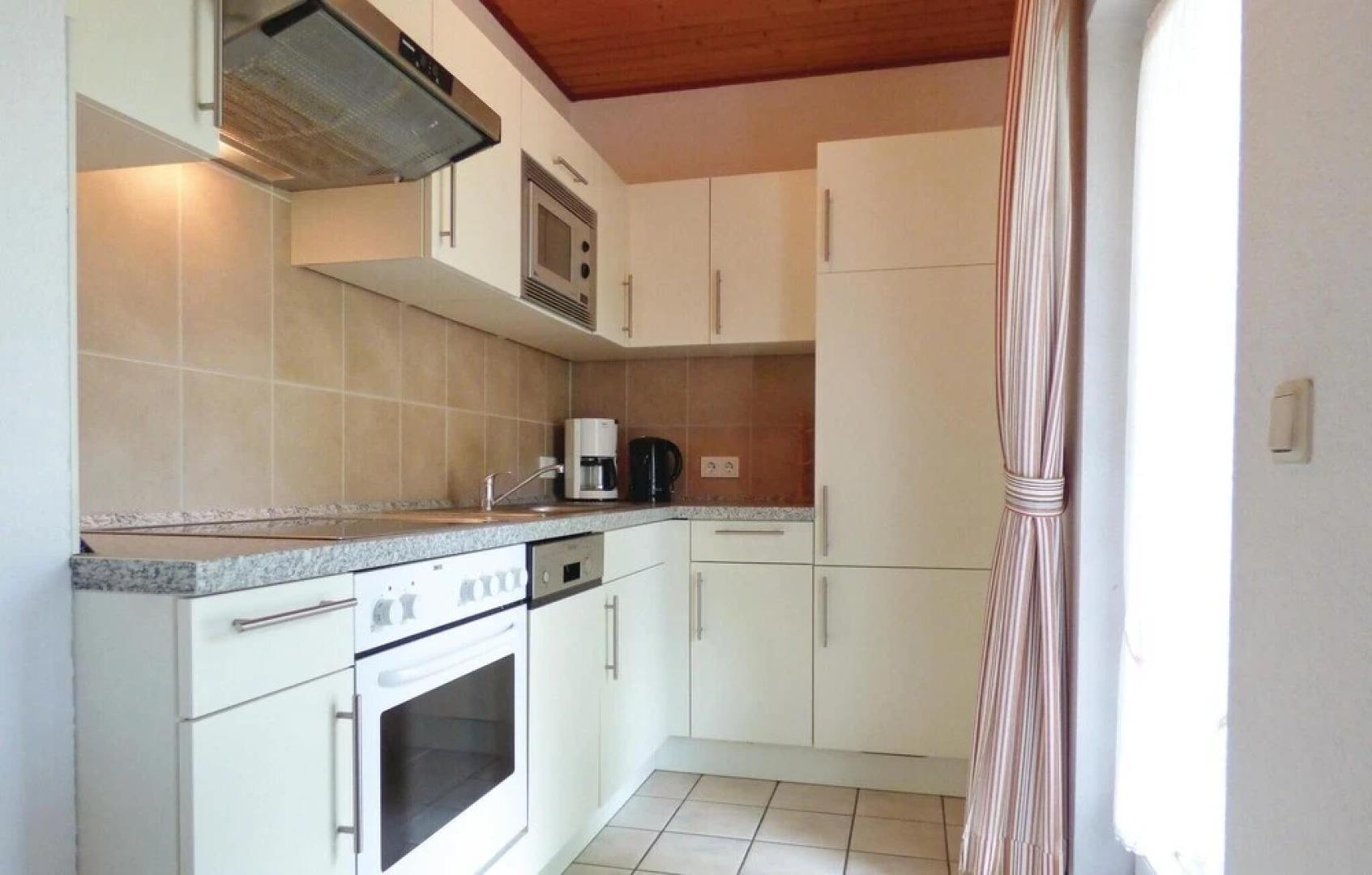 Beautiful Home in Thalfang With 4 Bedrooms and Wifi