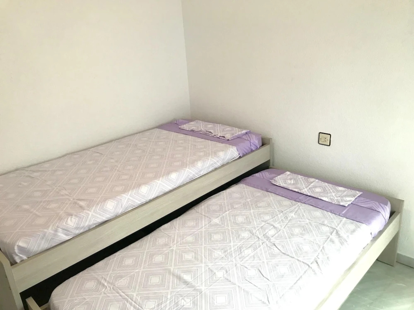 Apartment With 2 Bedrooms in Motril, With Pool Access and Wifi Near the Beach