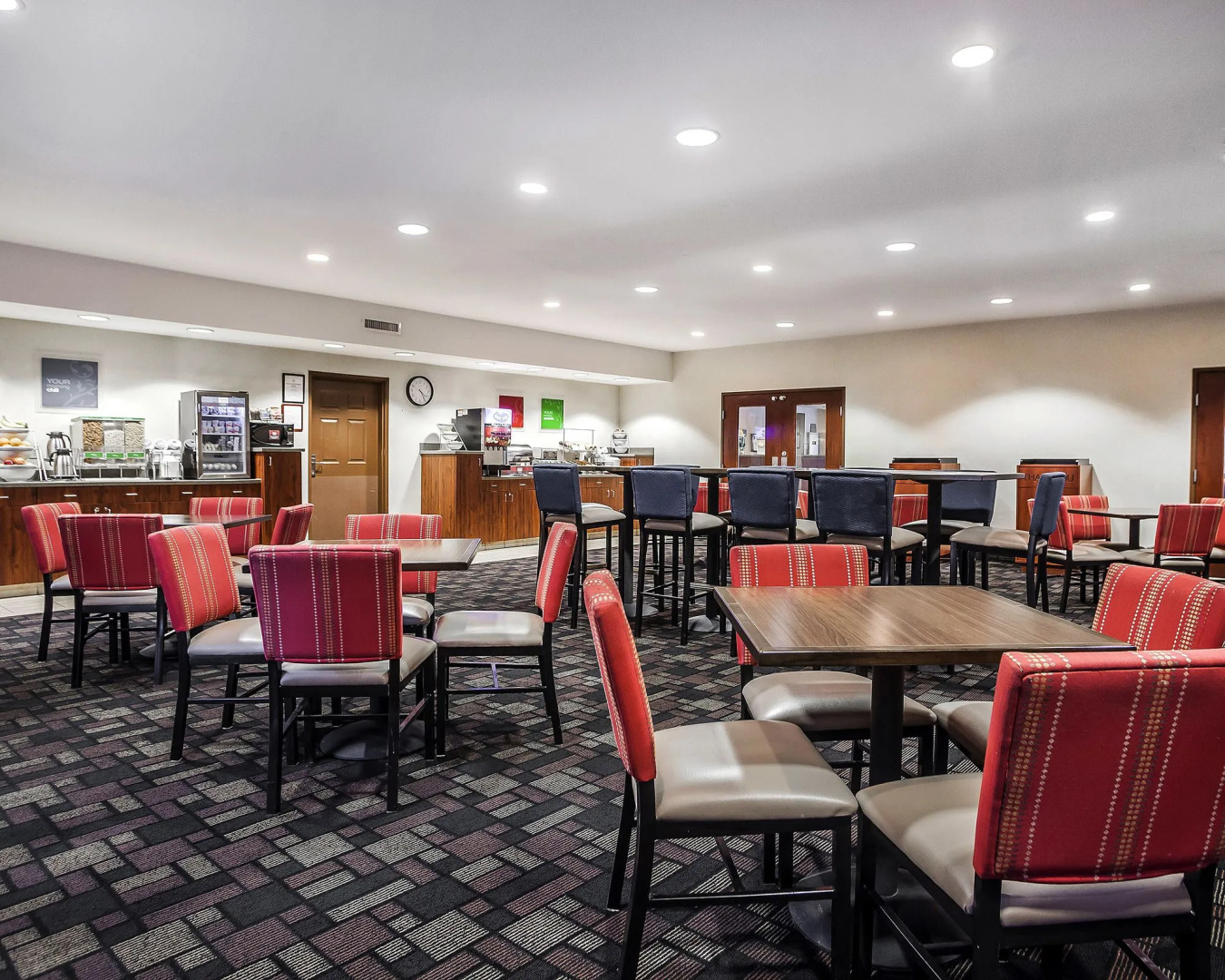 Comfort Suites Independence - Kansas City