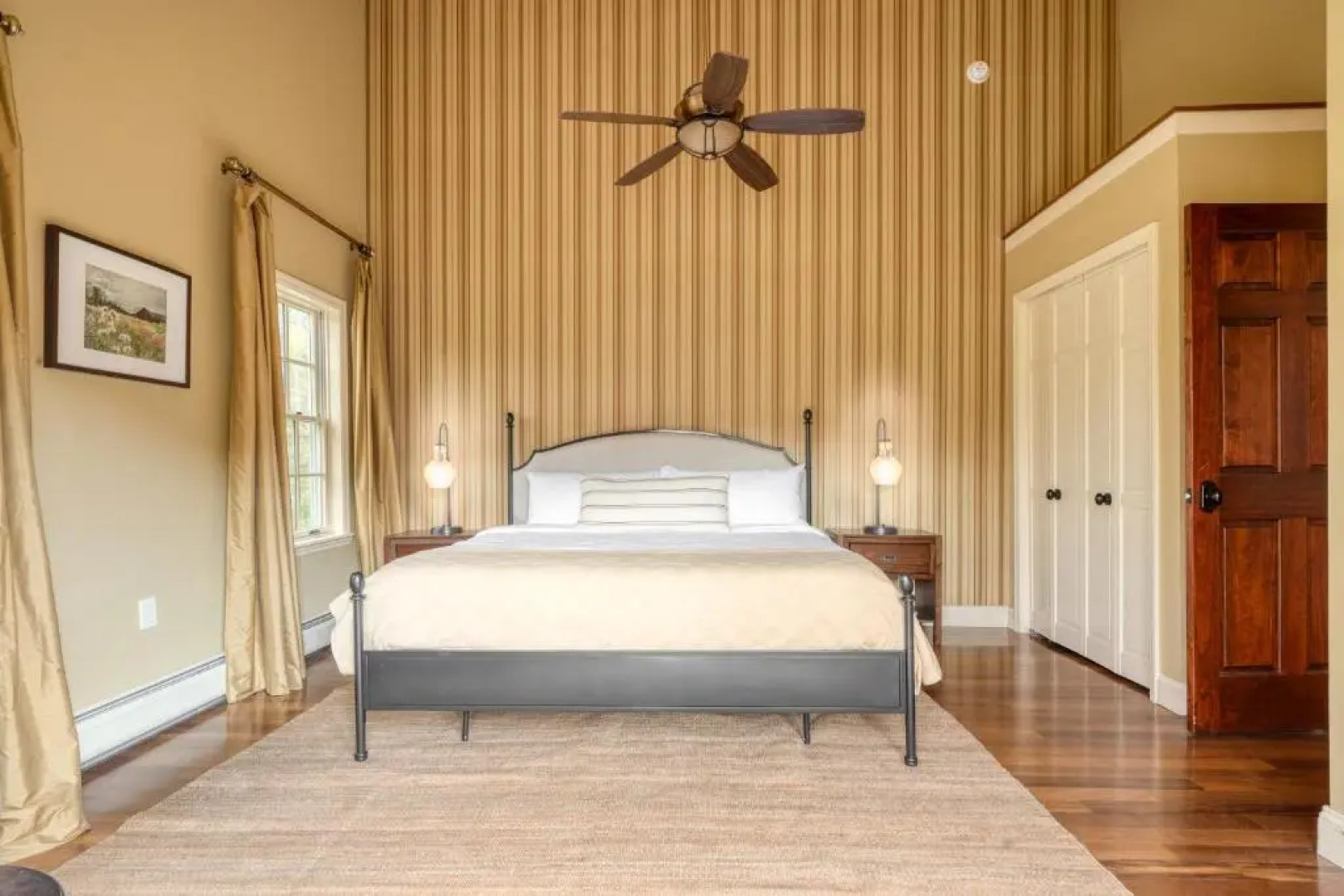 Cortland by Avantstay Charming Heritage Estate w/ Private Lake & Pool