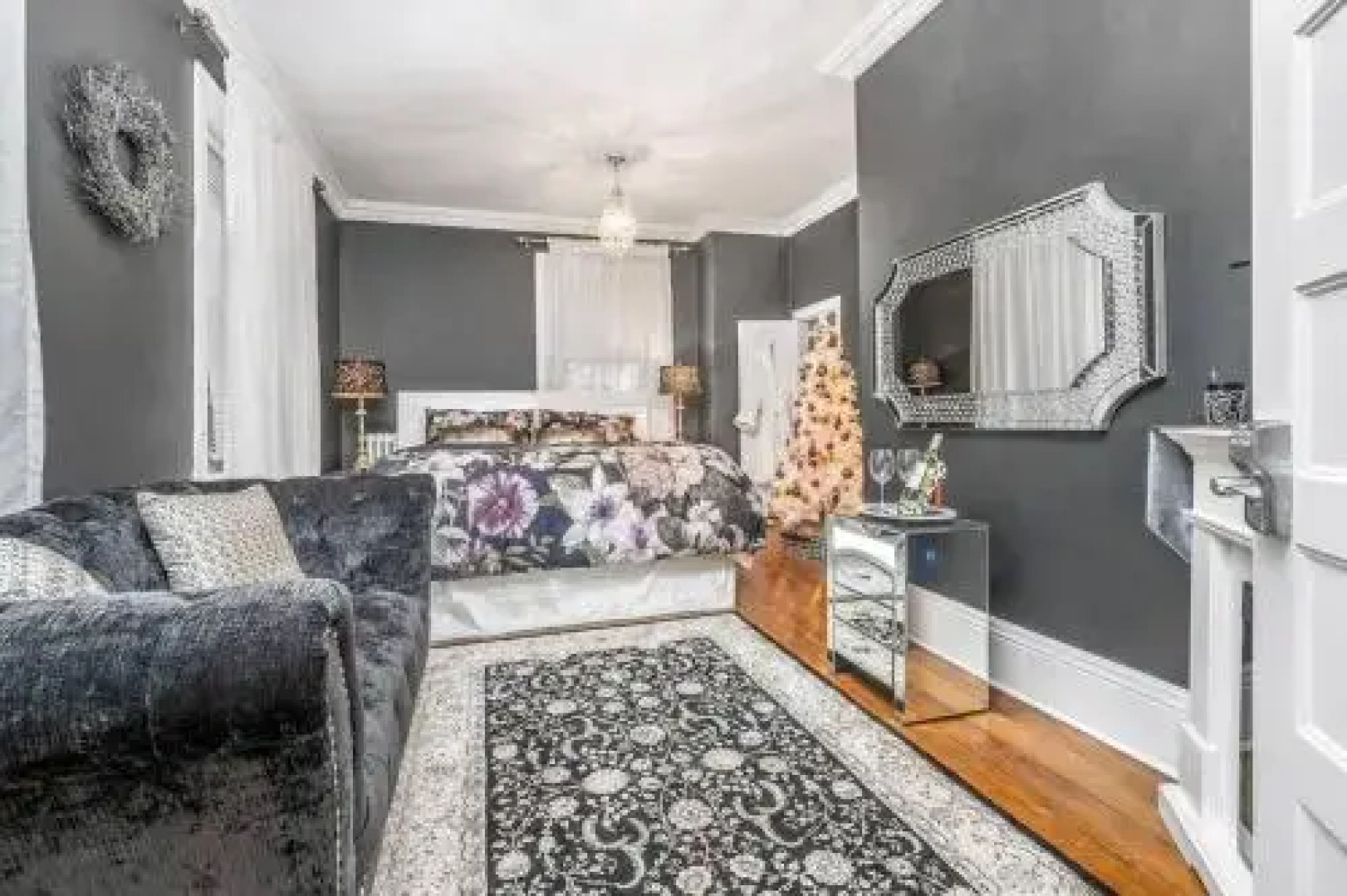 The Lakehurst Estate