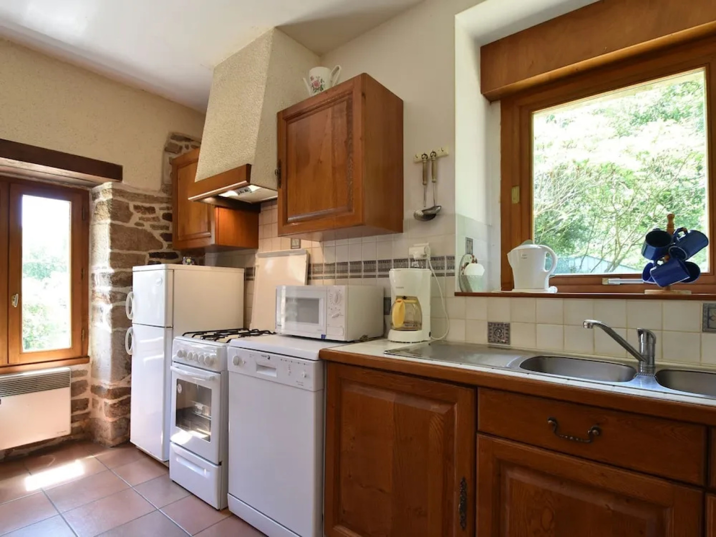 House in a Former Mill, Surrounded by a Large Garden and Outdoor Play Area