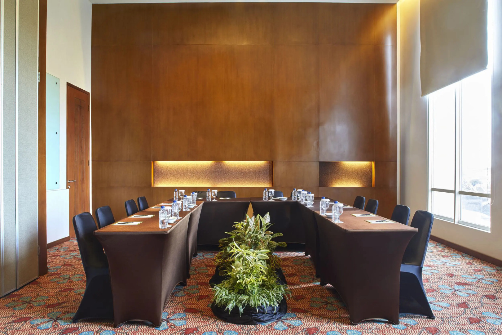 Jambuluwuk Malioboro Hotel Yogyakarta