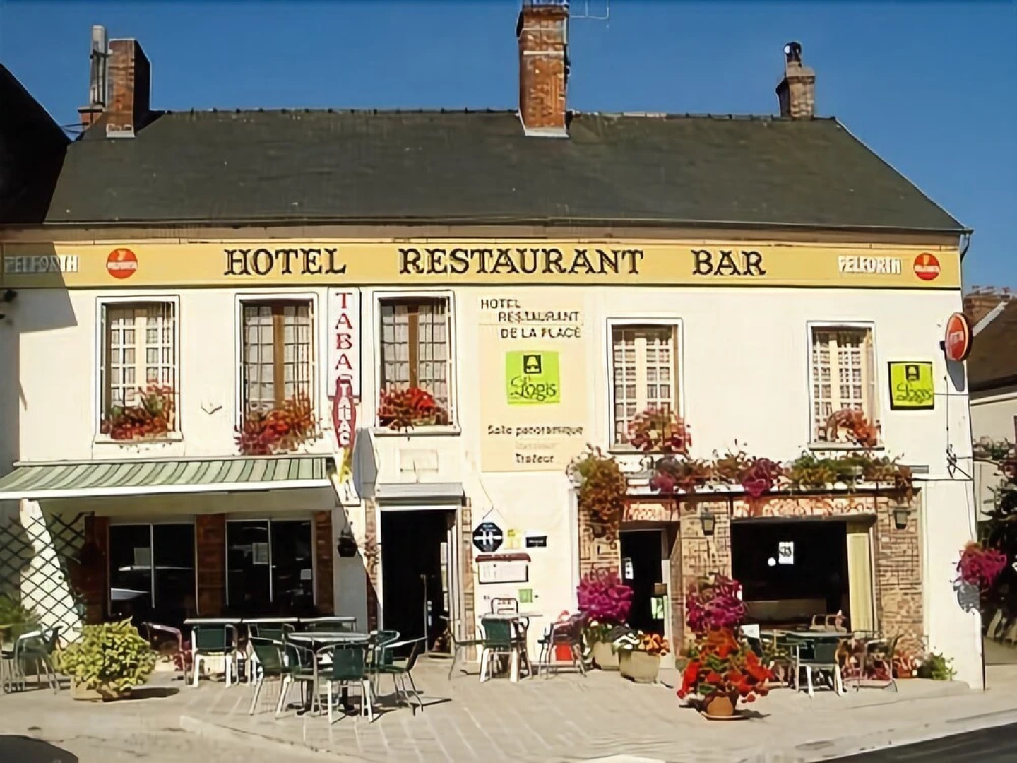 Hôtel Restaurant De La Place