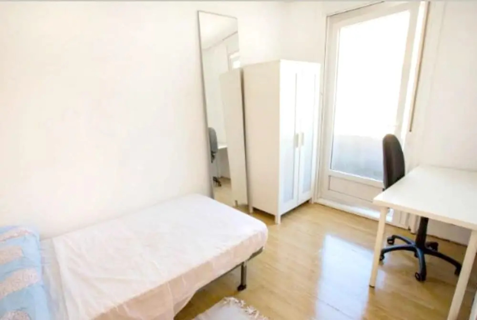 Apartment With 3 Bedrooms in A Coruña, With Wifi Near the Beach