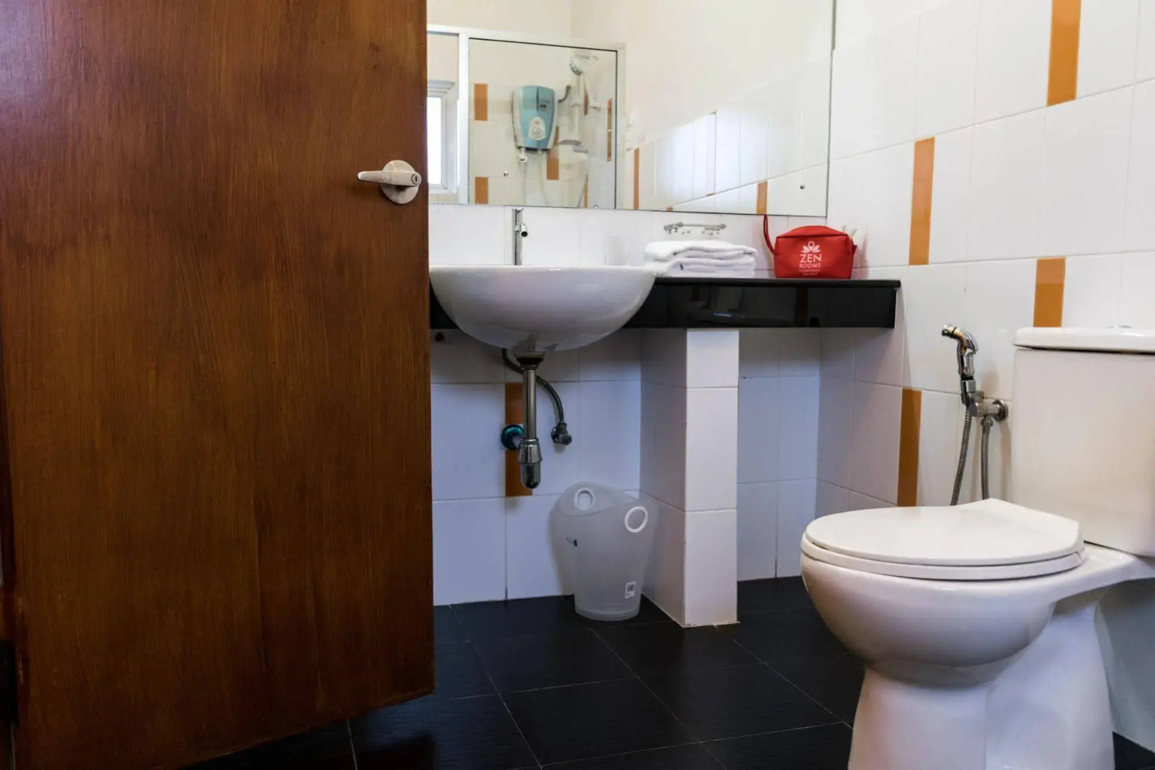 ZEN Rooms Nawala Junction