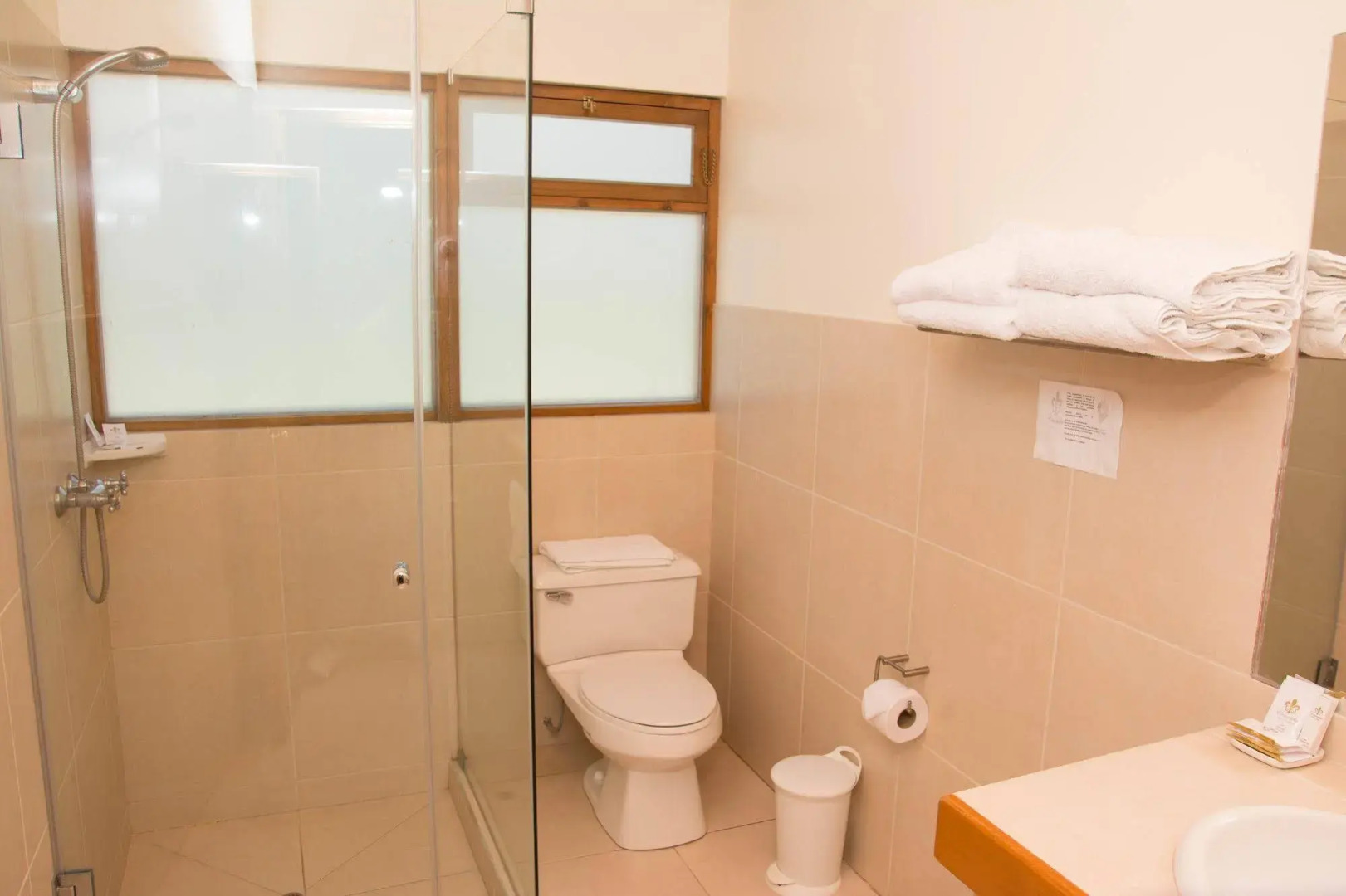 Ensenada Hotel y Campo Hotel Asociado Casa Andina