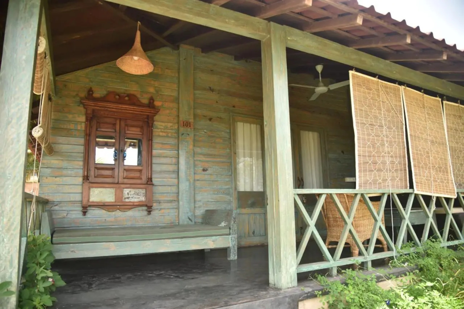 Oxygen Resorts Morjim Goa