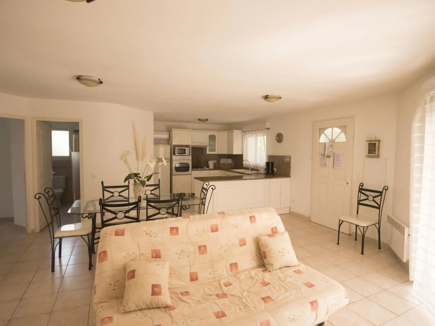 Cozy Holiday Home in Moriani-Plage in Swimming Pool