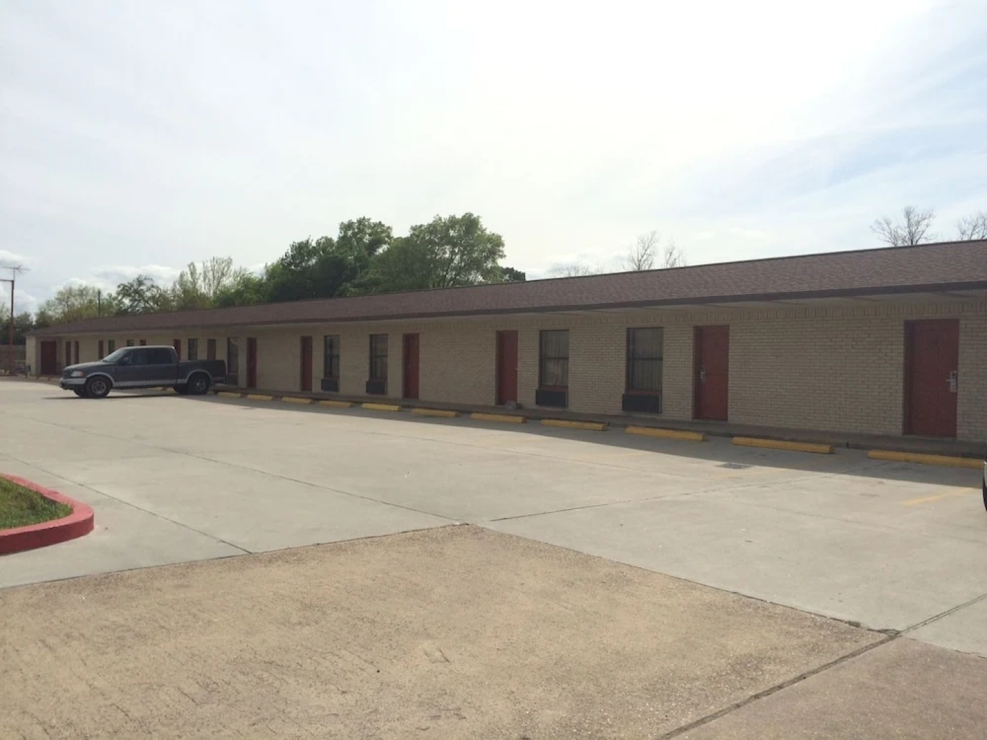 Bayshore Motel
