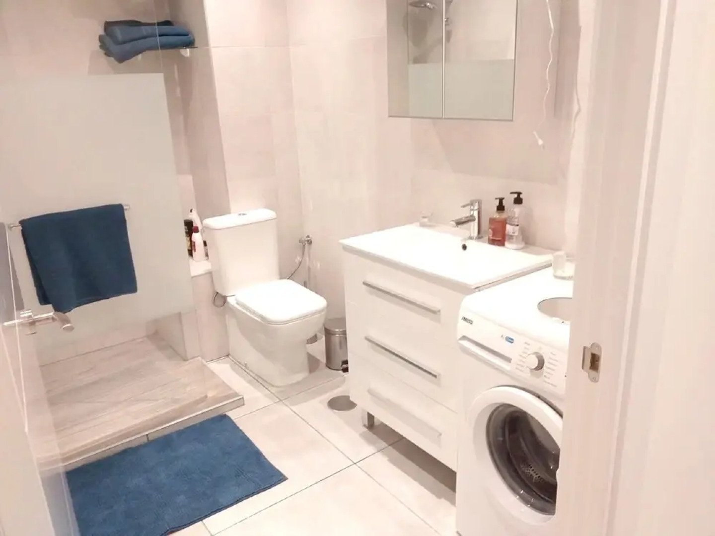 Apartment With 2 Bedrooms in San Juan de Aznalfarache, With Wonderful City View, Balcony and Wifi