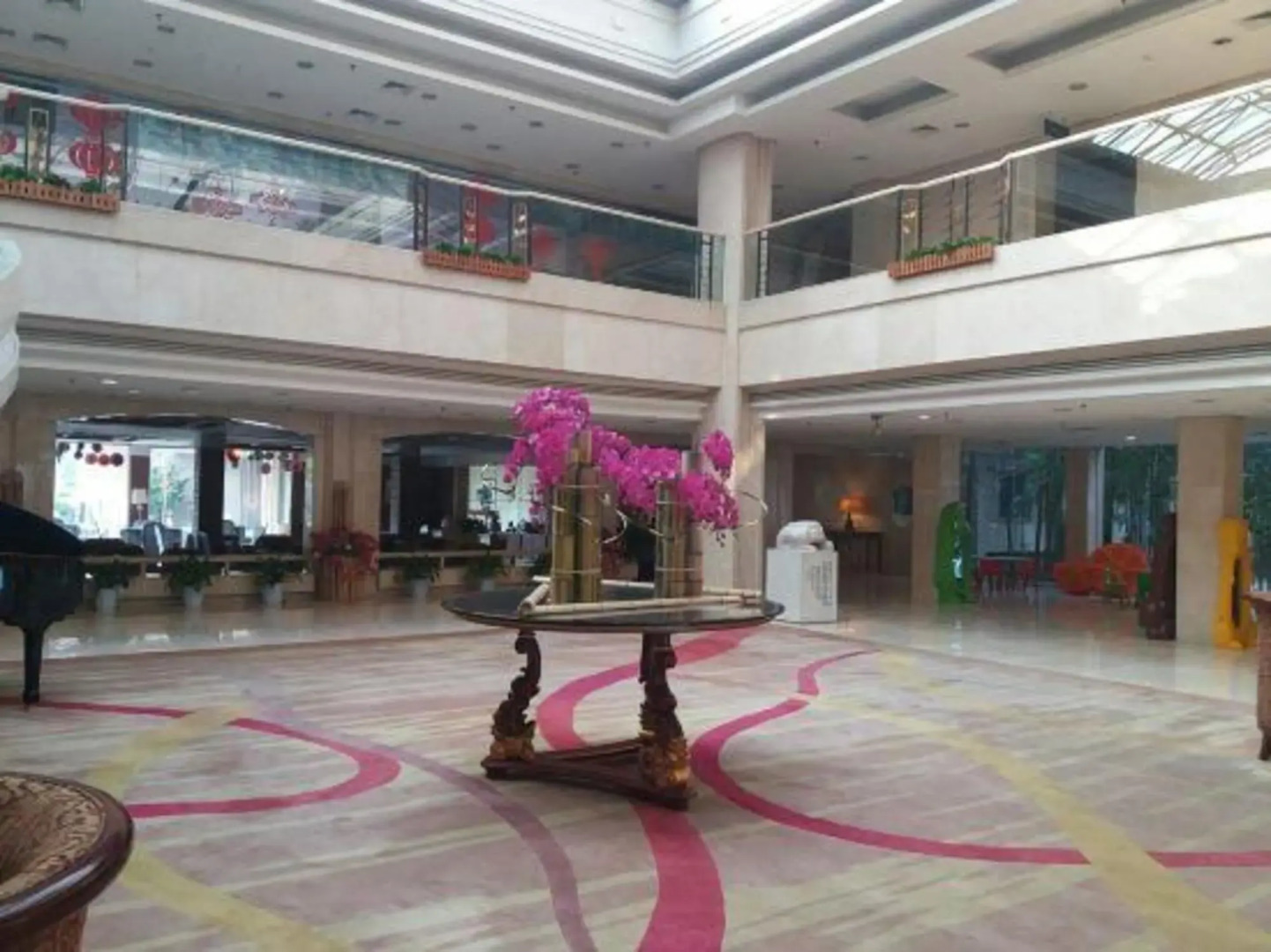 Weisheng Xiangyi Hotel (Xiangyi Building)