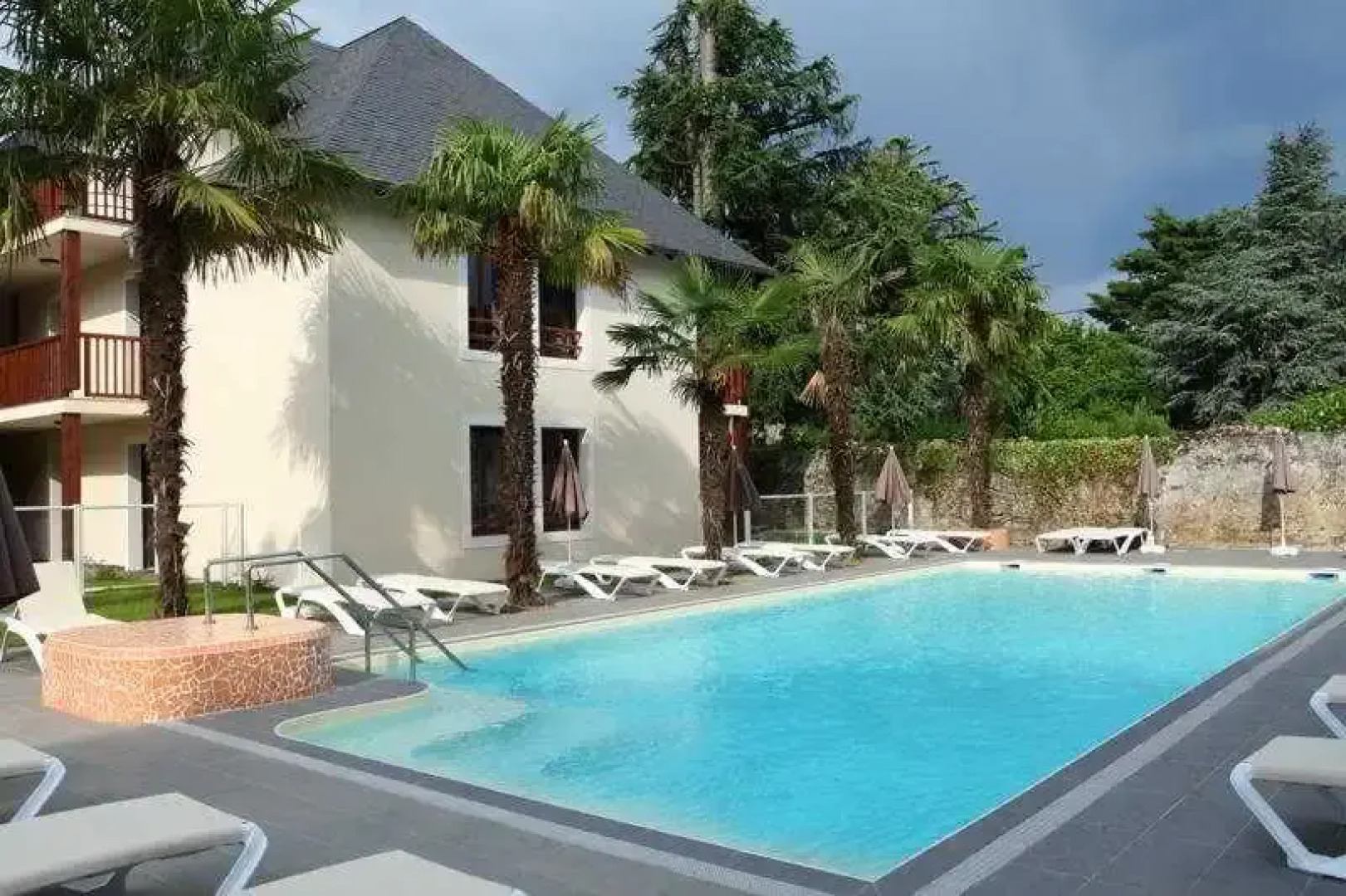 Comfort Aparthotel Lourdes L’Acacia