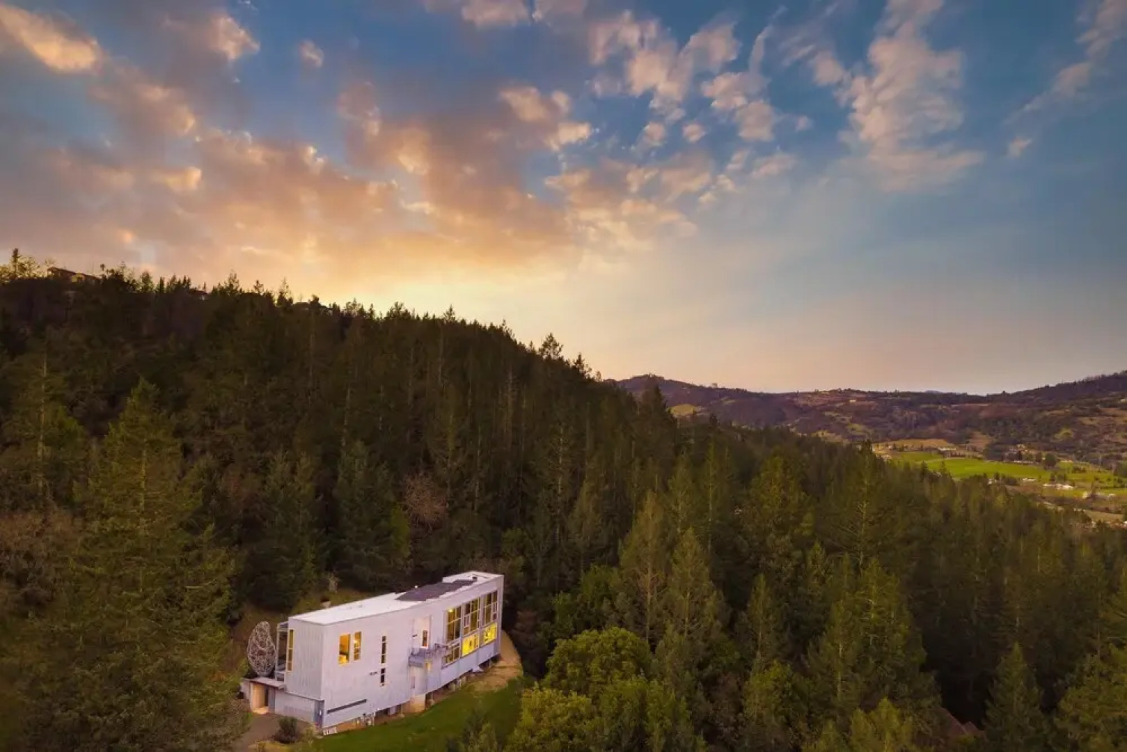 Blue Steel - Ultramodern Architectural Masterpiece w Gorgeous Views