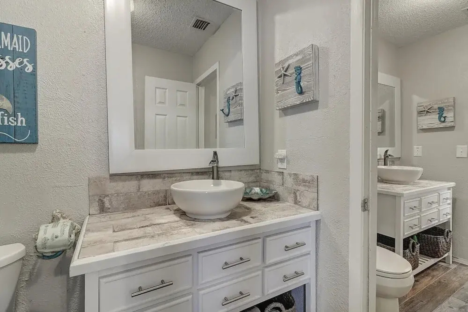 Mermaid's Landing 2 Bedroom Cottage by RedAwning