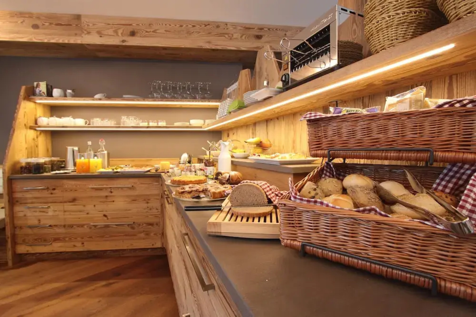 Dolomites B&B Suites and Apartments