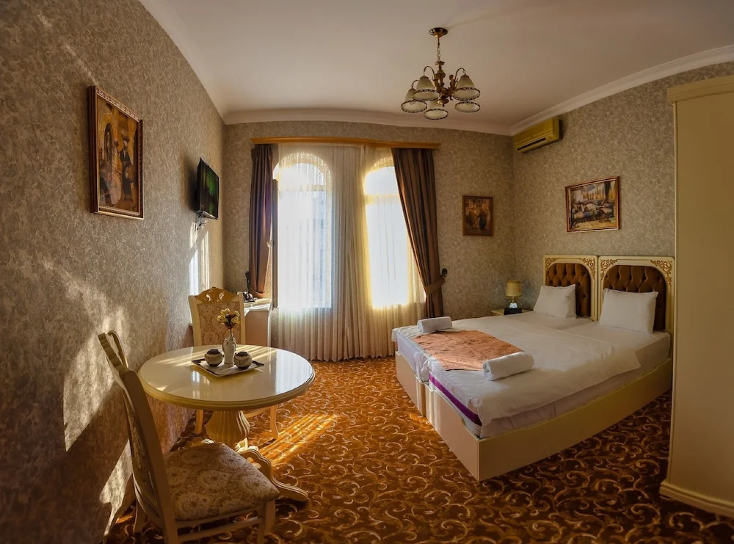 Отель Iva Old City