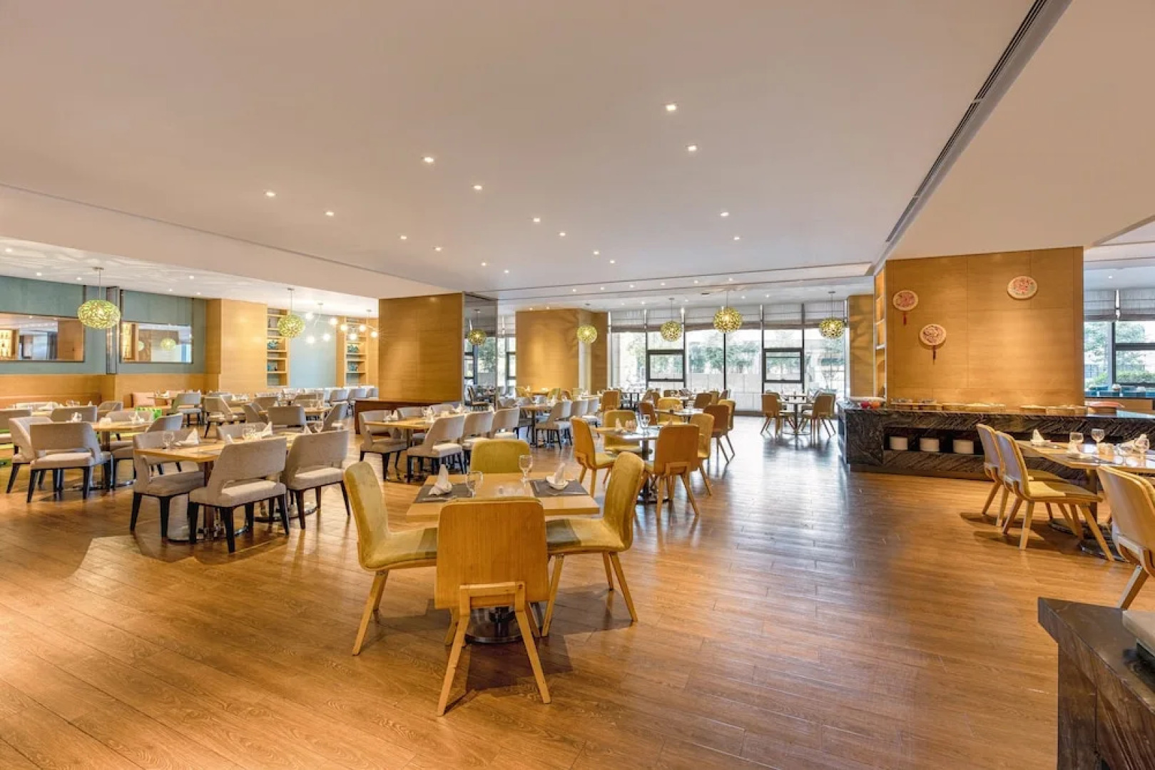 Holiday Inn Baoji Central by IHG